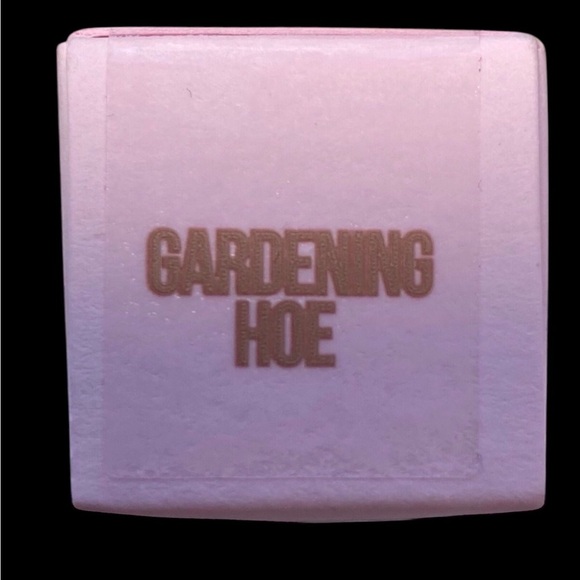 Jeffree Star Lipstick – Velvet Trap - Picture 5 of 6